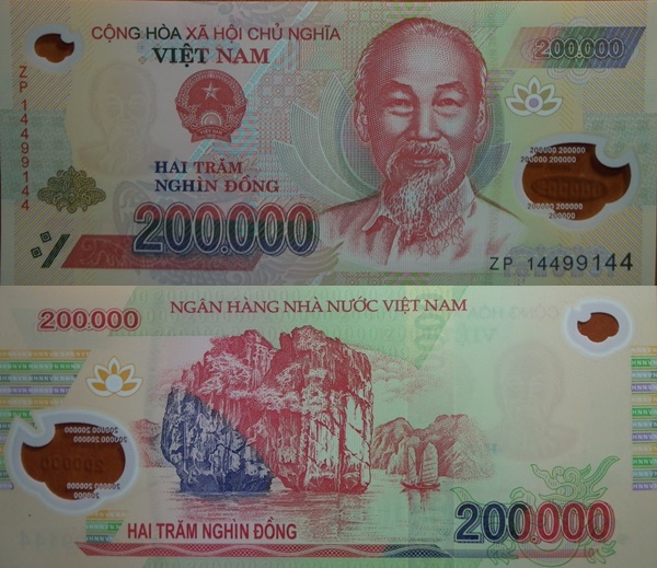 2006-2018 Issue - 200,000 Ðồng