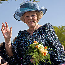 Administratia olandeza - Beatrix (1980-2010)