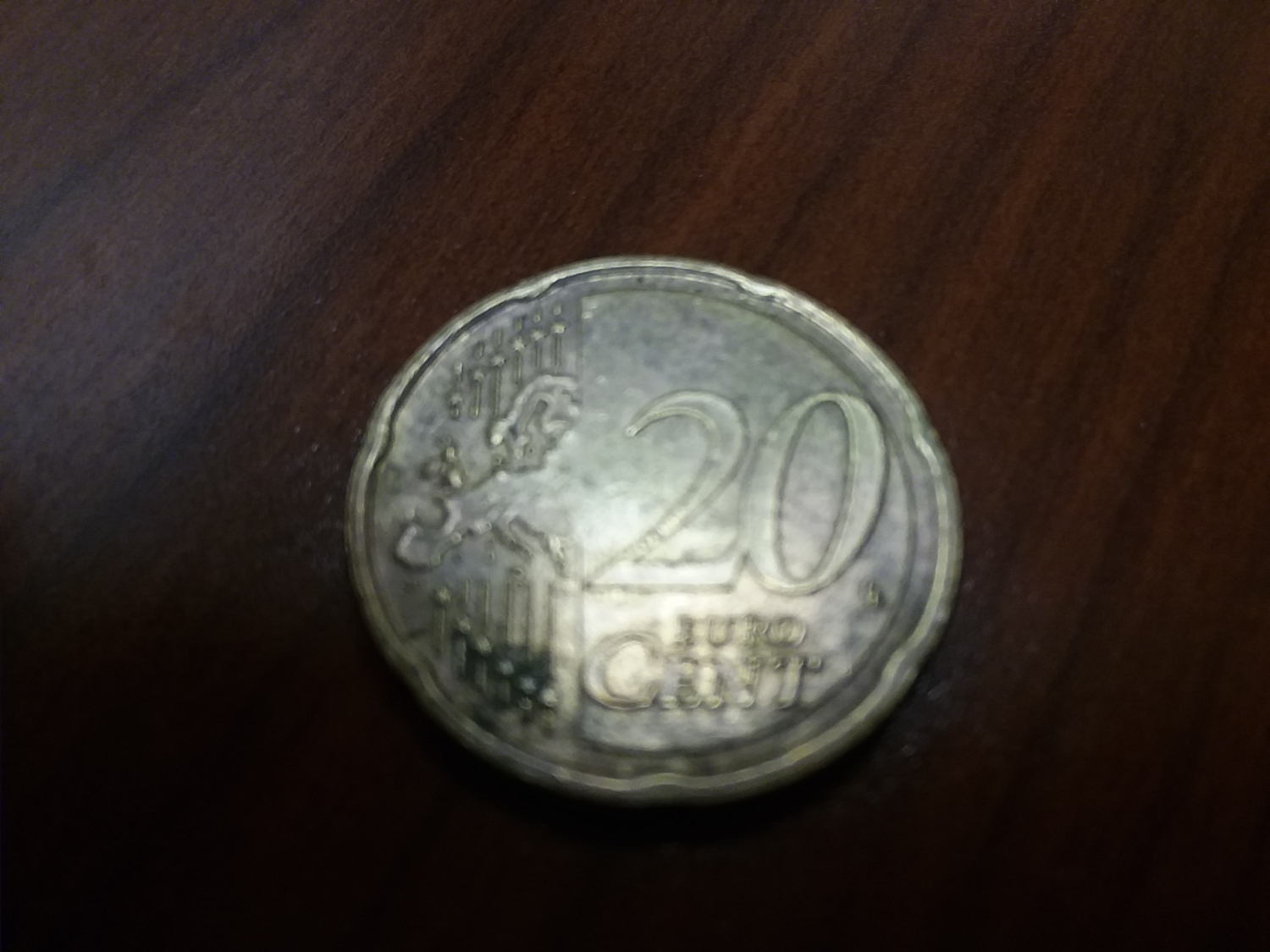 What does a 20 cent euro look like dsaeutah